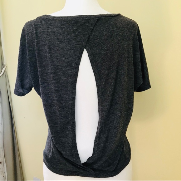 Barre & Soul Scoop Neck Open Back T-shirt - Picture 3 of 5